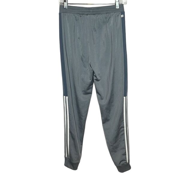Boy’s Adidas Grey/White Jogger Pants. Size Large. - Picture 13 of 15